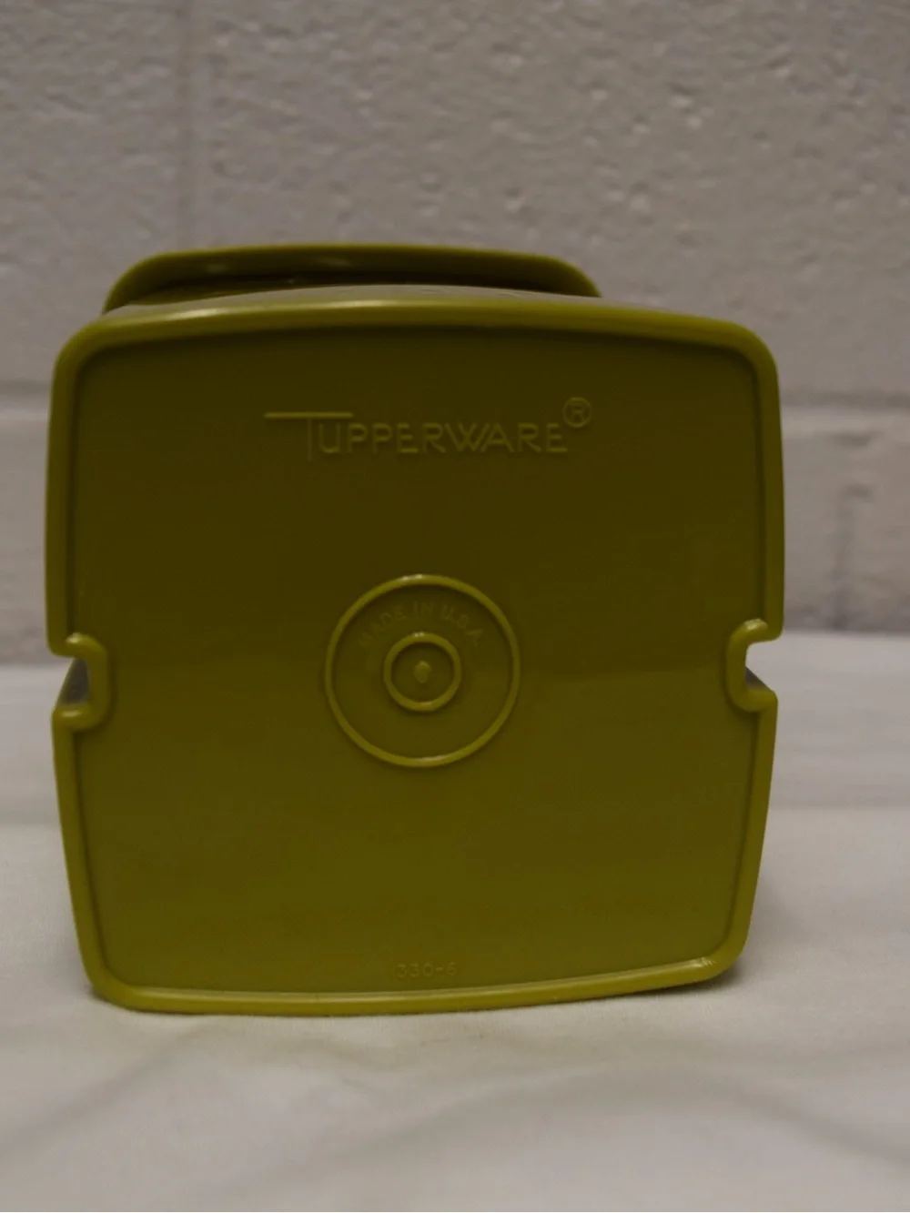 Tupperware charming vintage